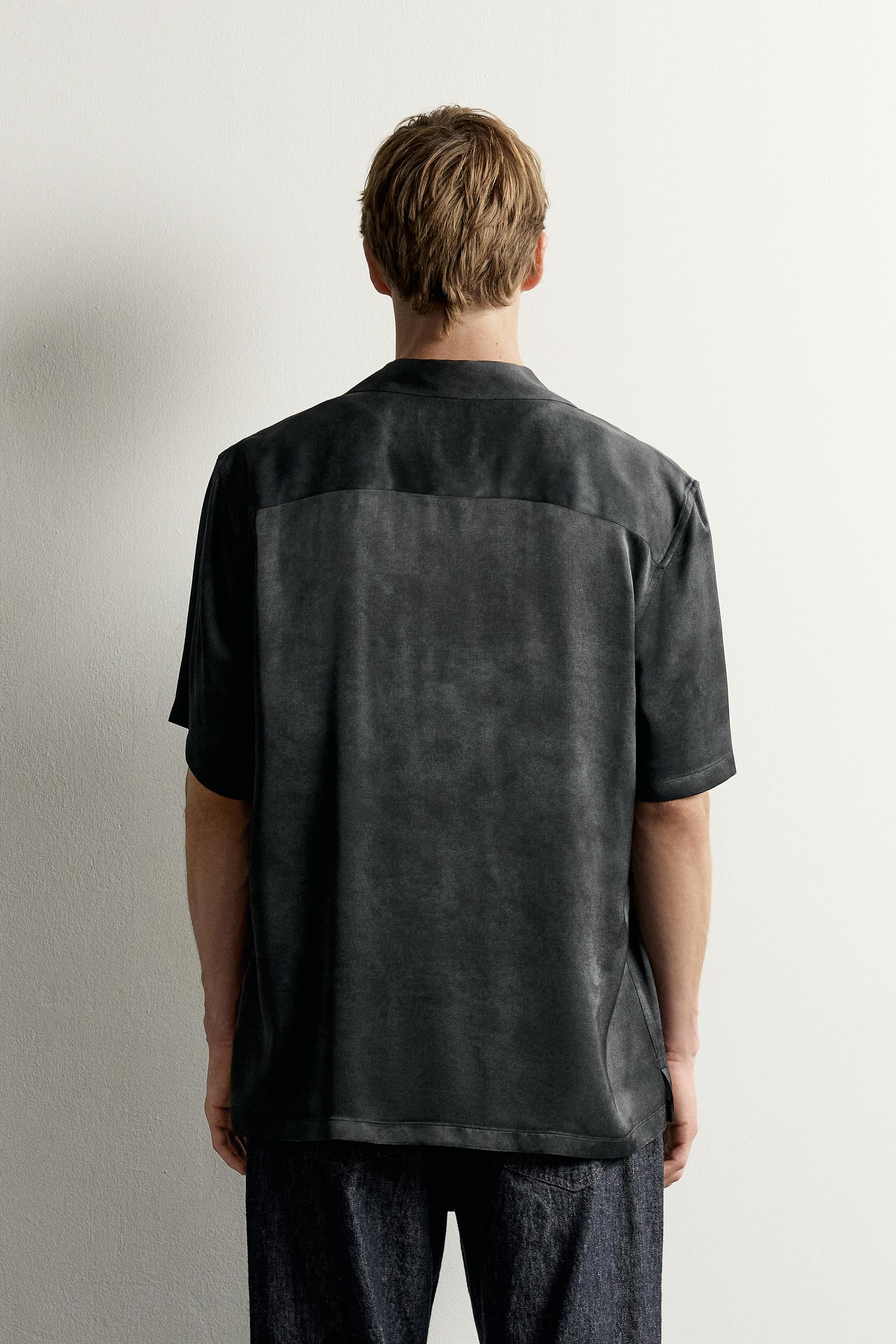 CHEMISE SATINÉE À IMPRIMÉ EFFET DÉLAVÉ